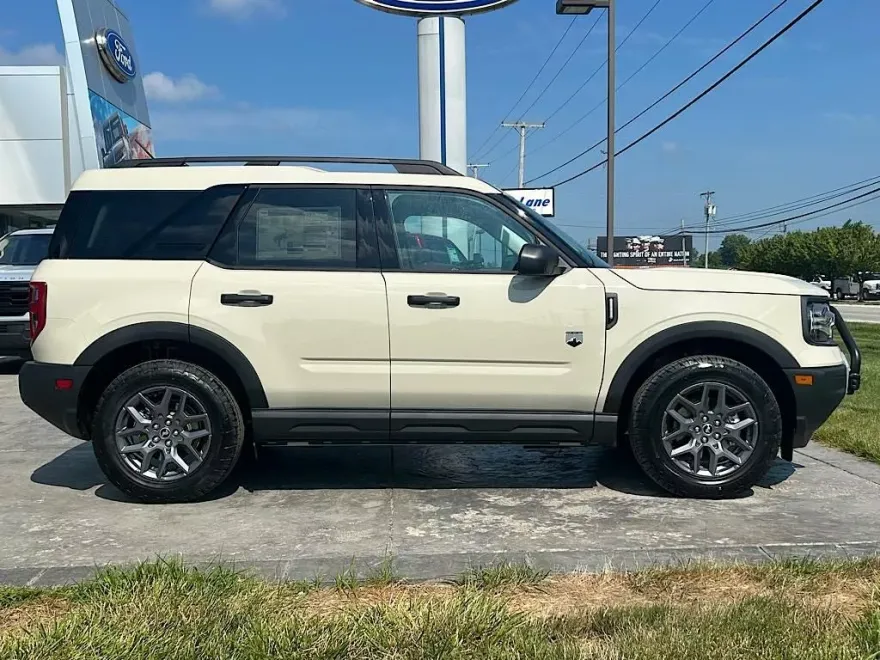2025 Ford Bronco Sport Big Bend photo 1