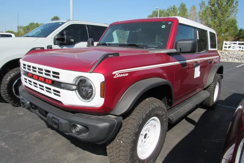 2025 Ford Bronco Heritage First Edition photo 1