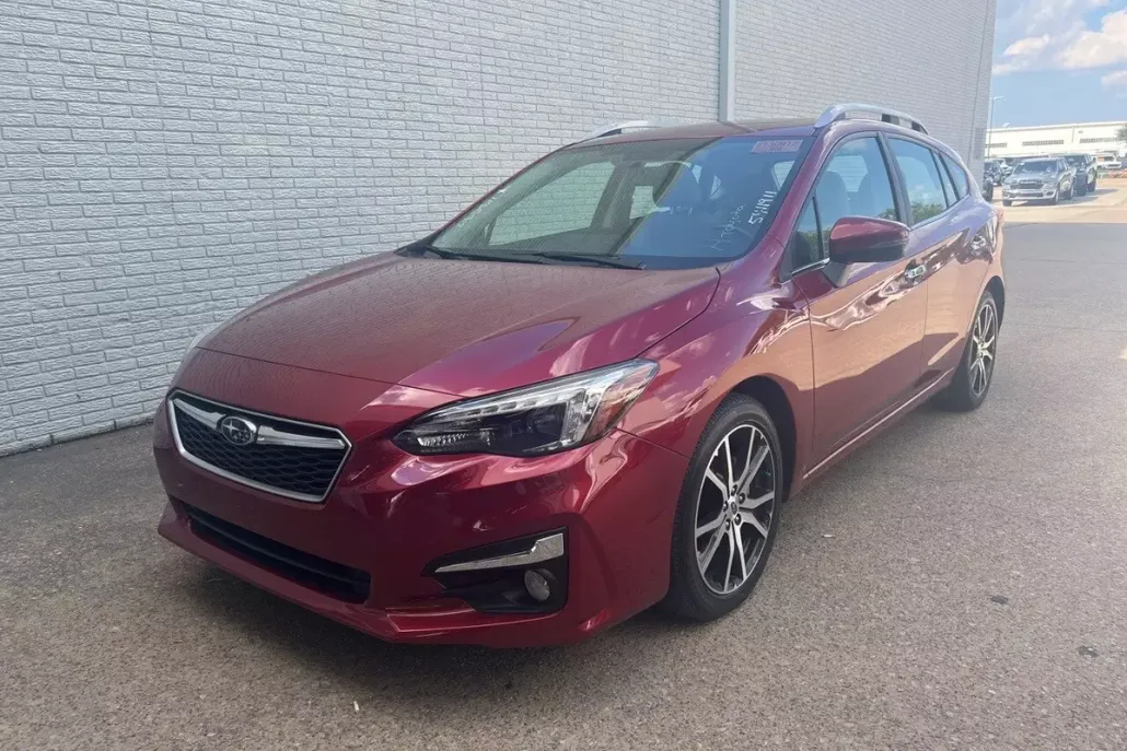 2018 Subaru Impreza 2.0i Limited photo 1