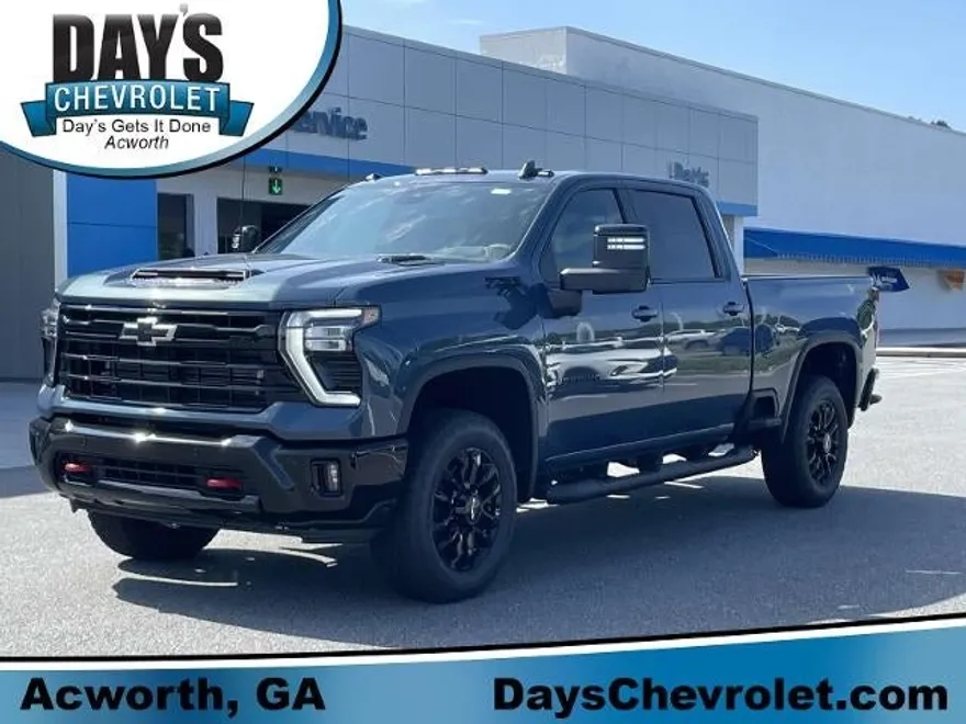 2025 Chevrolet Silverado 2500HD LT photo 1