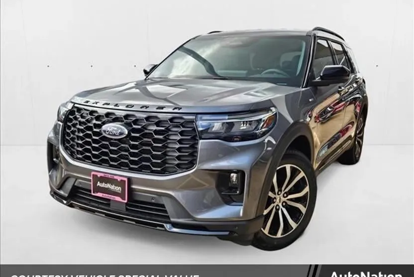 2025 Ford Explorer ST-Line photo 1