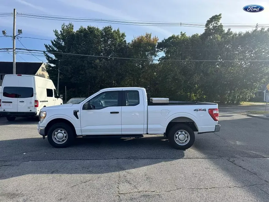 2021 Ford F-150 XL photo 1