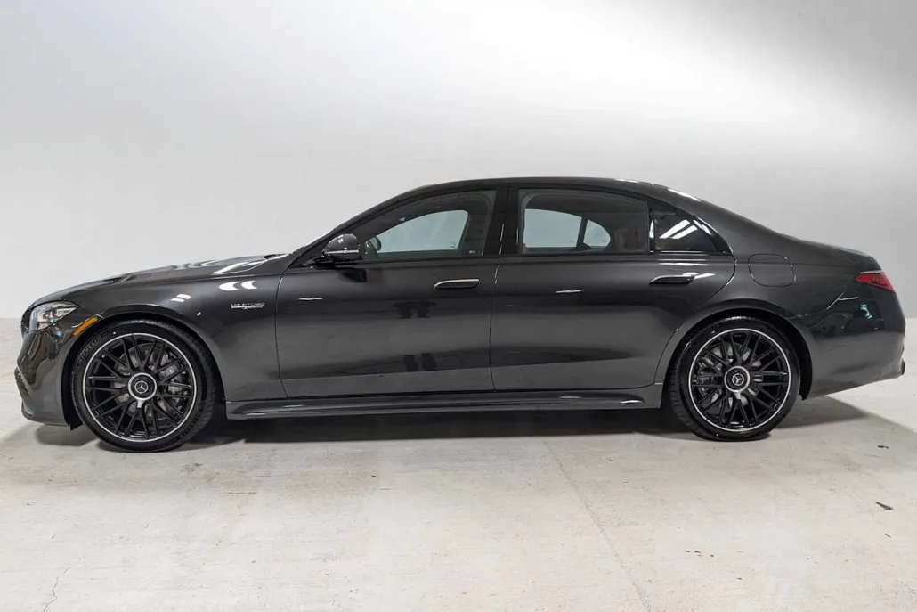 2025 Mercedes Benz S AMG 450 63 e photo 1