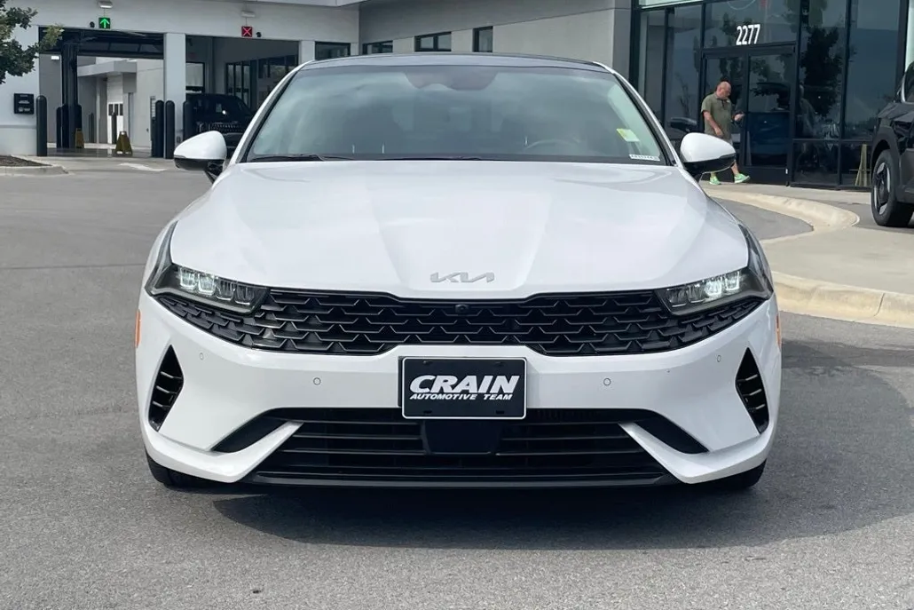 2023 Kia K5 EX photo 1