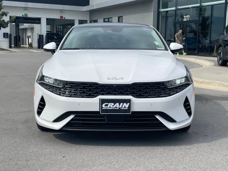 2023 Kia K5 EX photo 1