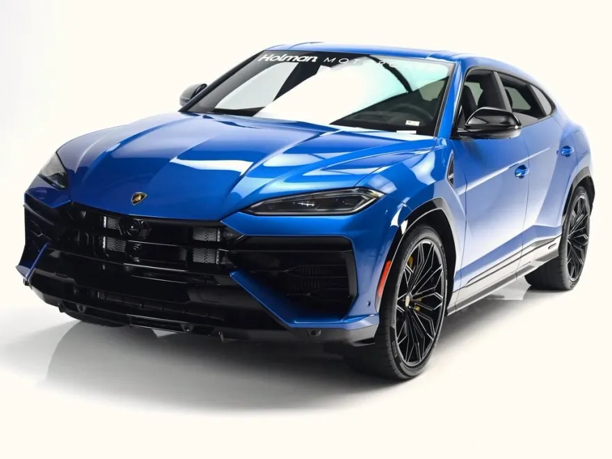 2025 Lamborghini Urus SE photo 1