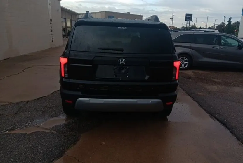 2026 Honda Passport photo 1
