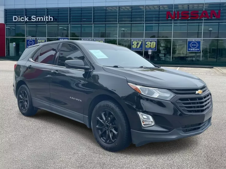 2018 Chevrolet Equinox LT photo 1