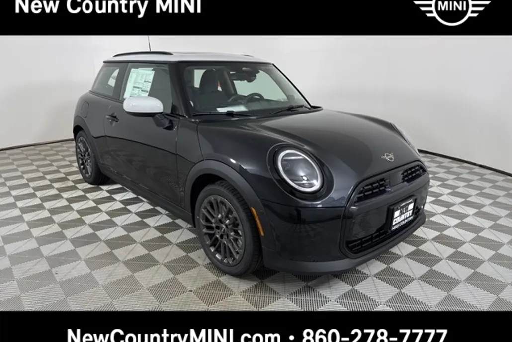 2025 Mini Cooper 2 Door Hardtop Signature photo 1