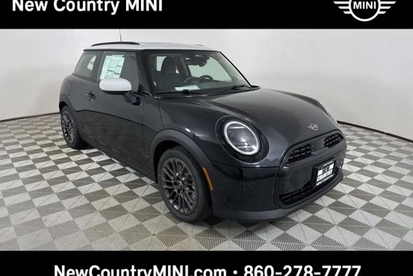 2025 Mini Cooper 2 Door Hardtop Signature photo 1