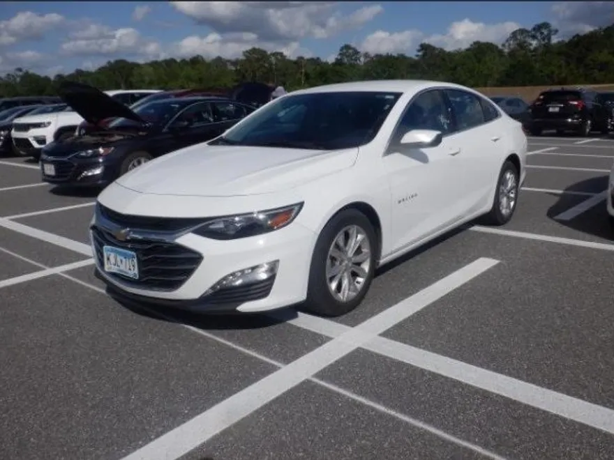 2023 Chevrolet Malibu 1LT photo 1
