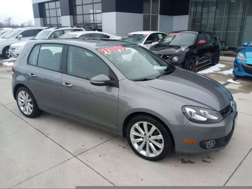 2013 Volkswagen Golf TDI photo 1