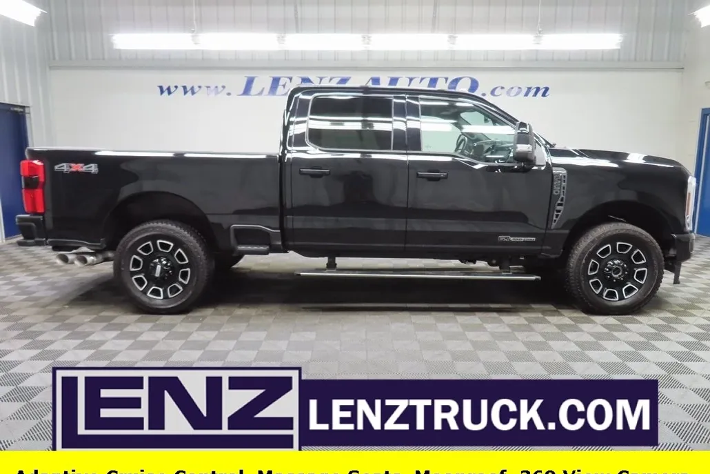 2025 Ford F-250 photo 1