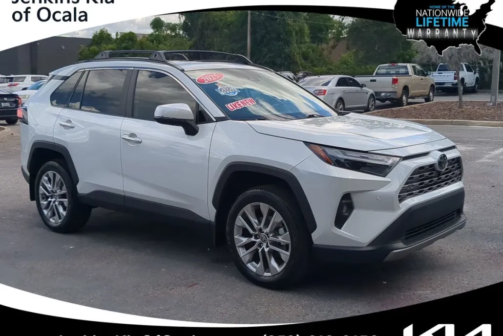 2025 Toyota RAV4 Limited photo 1
