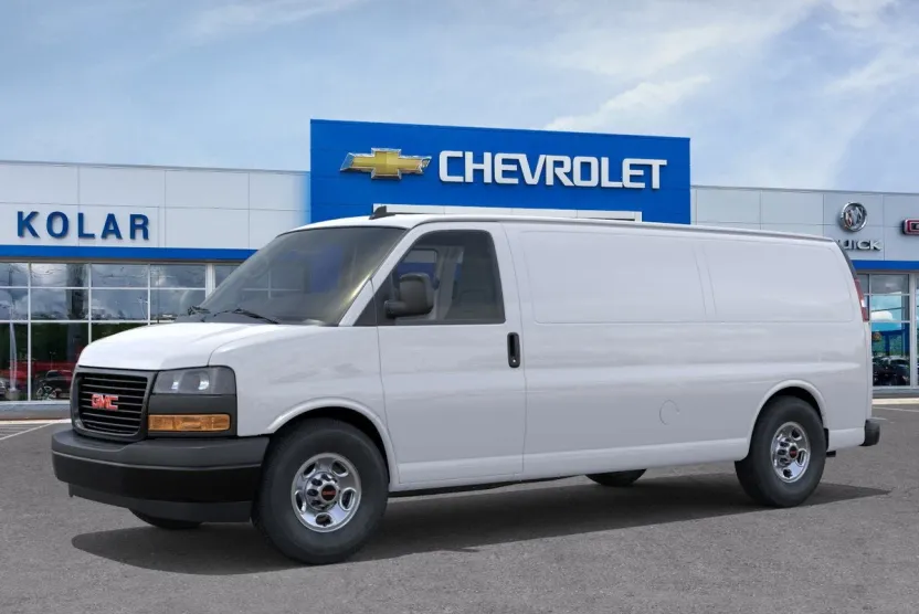 2025 Gmc Savana Cargo 3500 photo 1