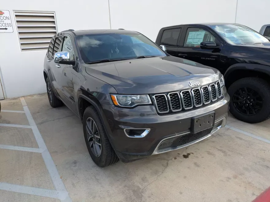 2021 Jeep Grand Cherokee Limited photo 1