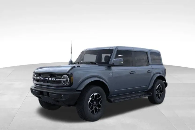 2025 Ford Bronco Outer Banks photo 1