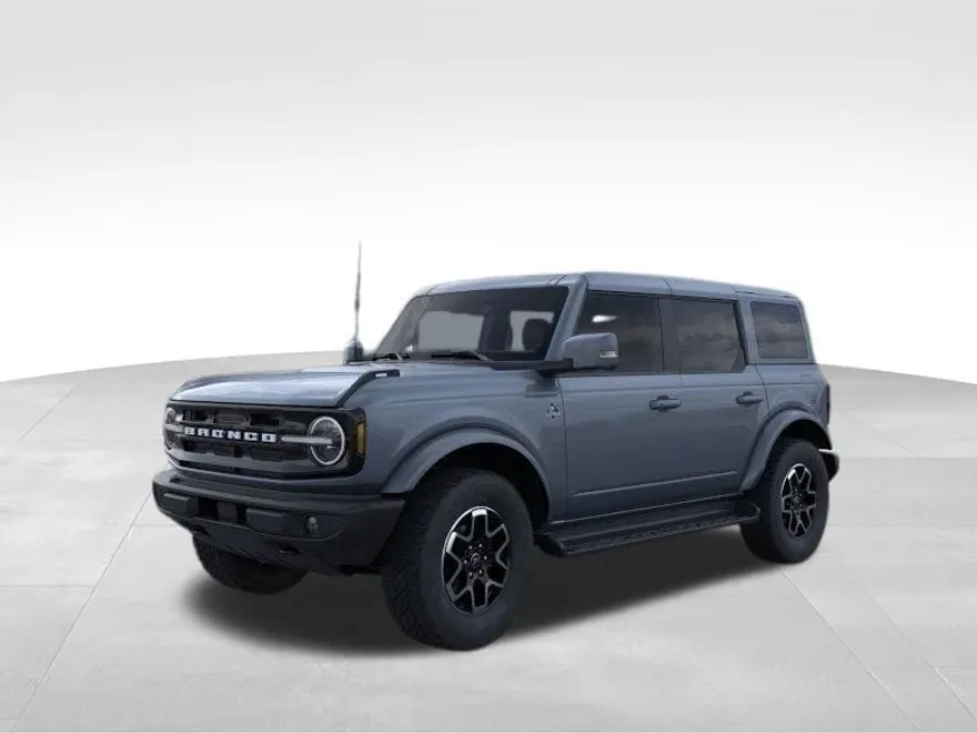 2025 Ford Bronco Outer Banks photo 1
