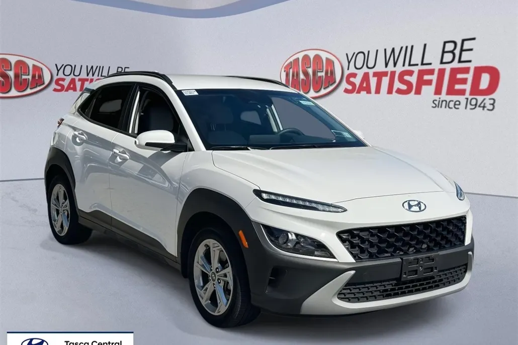 2023 Hyundai Kona SEL photo 1