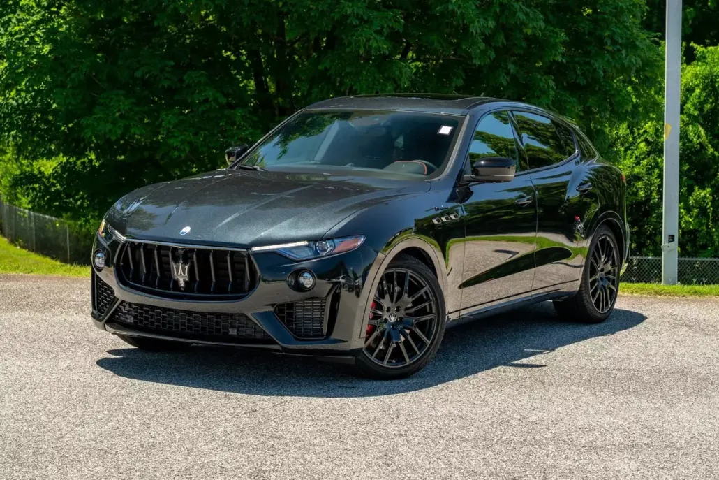 2024 Maserati Levante Modena photo 1