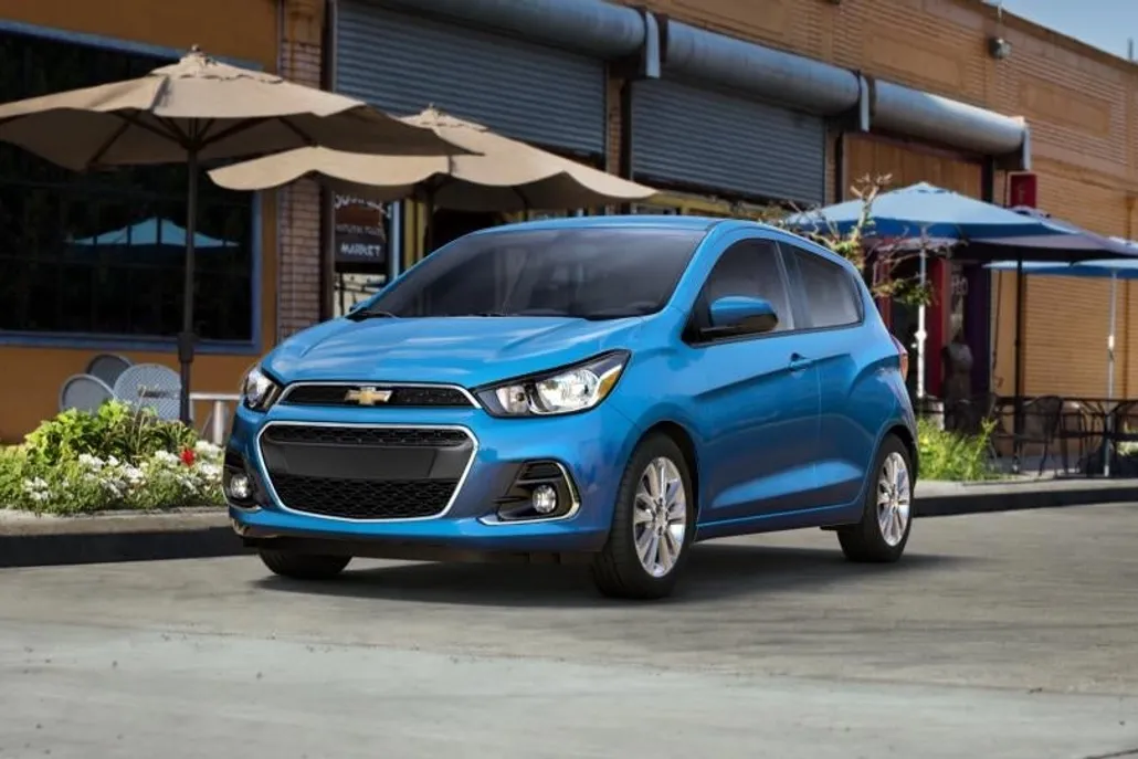 2017 Chevrolet Spark 1LT LT photo 1