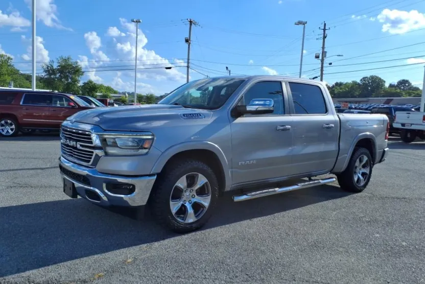 2019 Ram 1500 Laramie photo 1