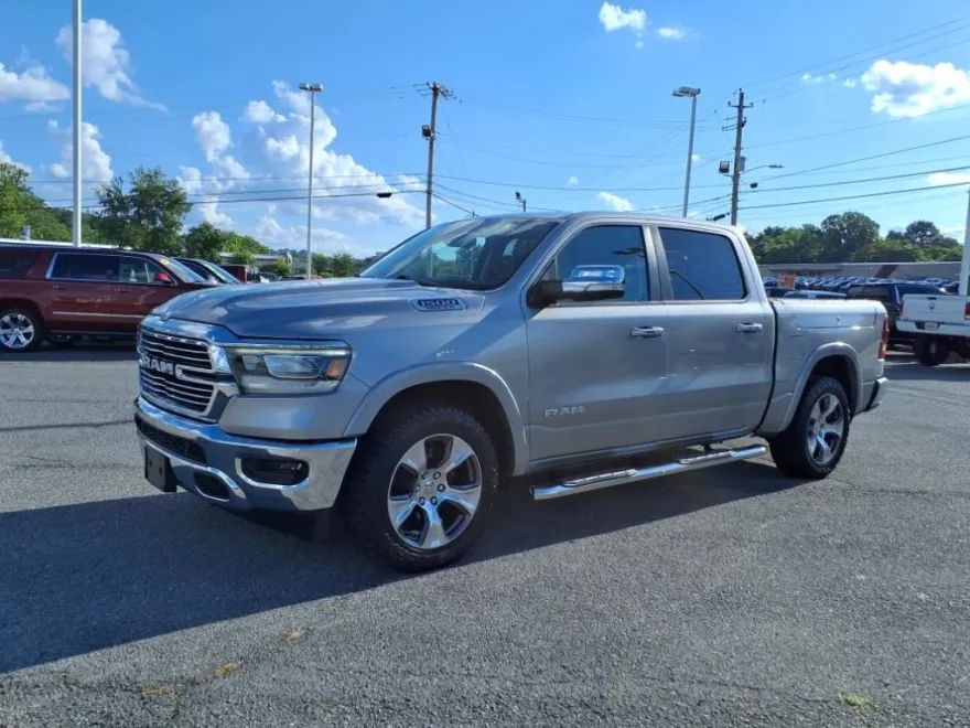 2019 Ram 1500 Laramie photo 1