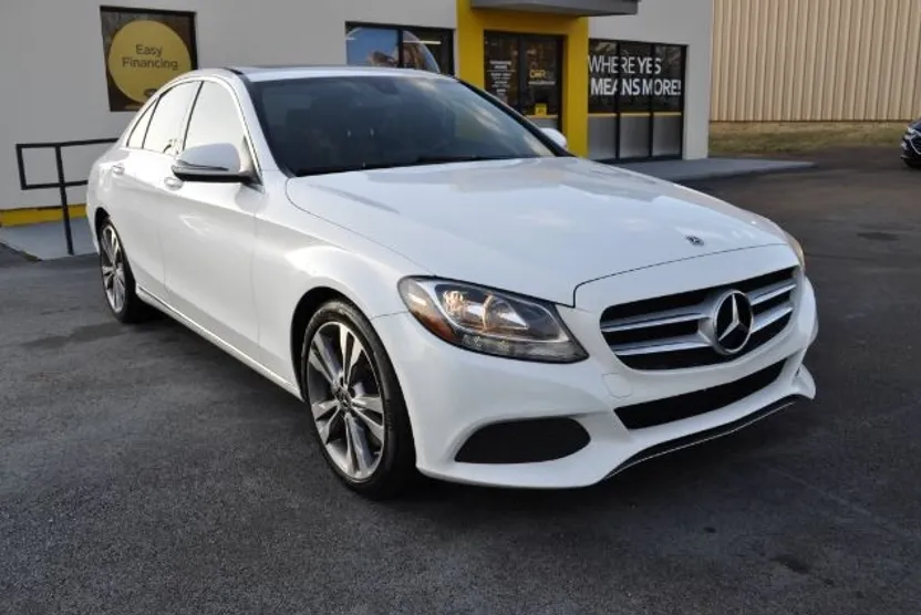 2018 Mercedes Benz C 300 photo 1