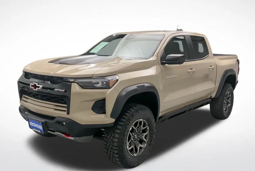 2024 Chevrolet Colorado ZR2 photo 1