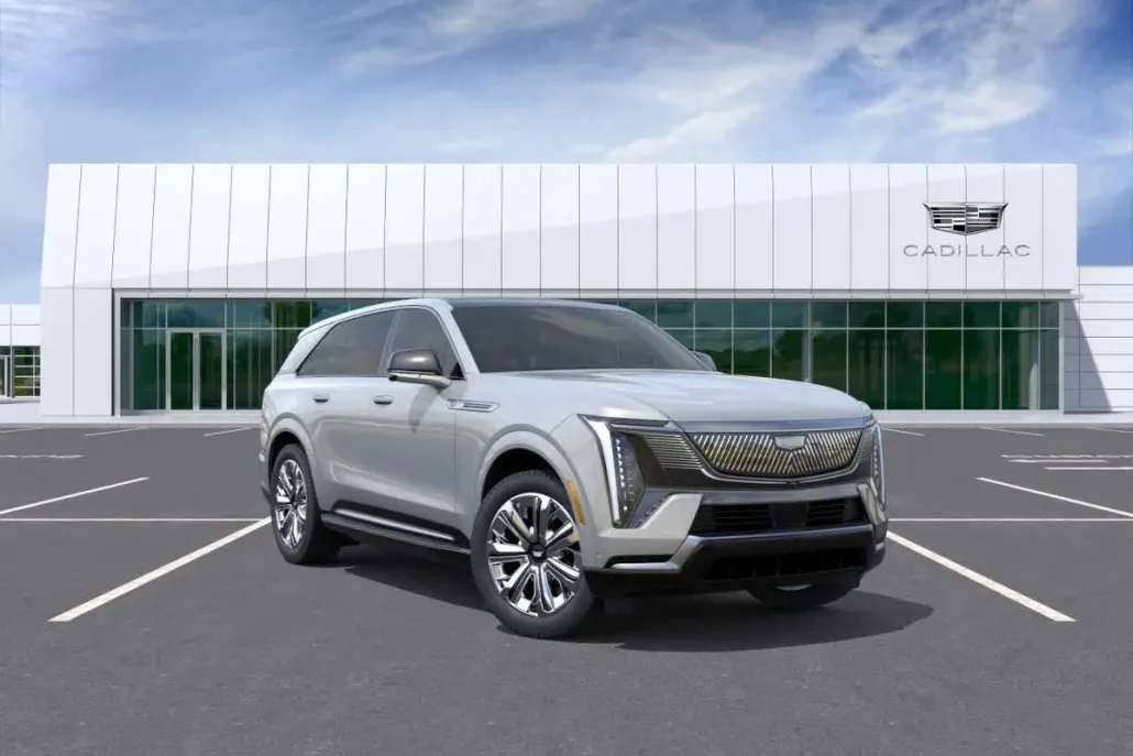 2025 Cadillac Escalade IQ Luxury photo 1