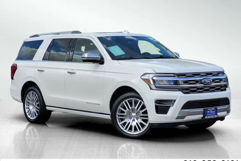 2024 Ford Expedition Platinum photo 1