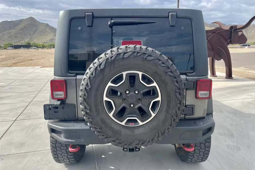 2017 Jeep Wrangler Unlimited Rubicon photo 1