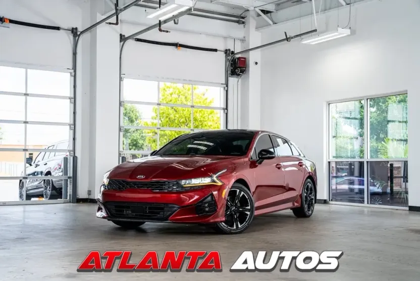 2021 Kia K5 GT-Line photo 1