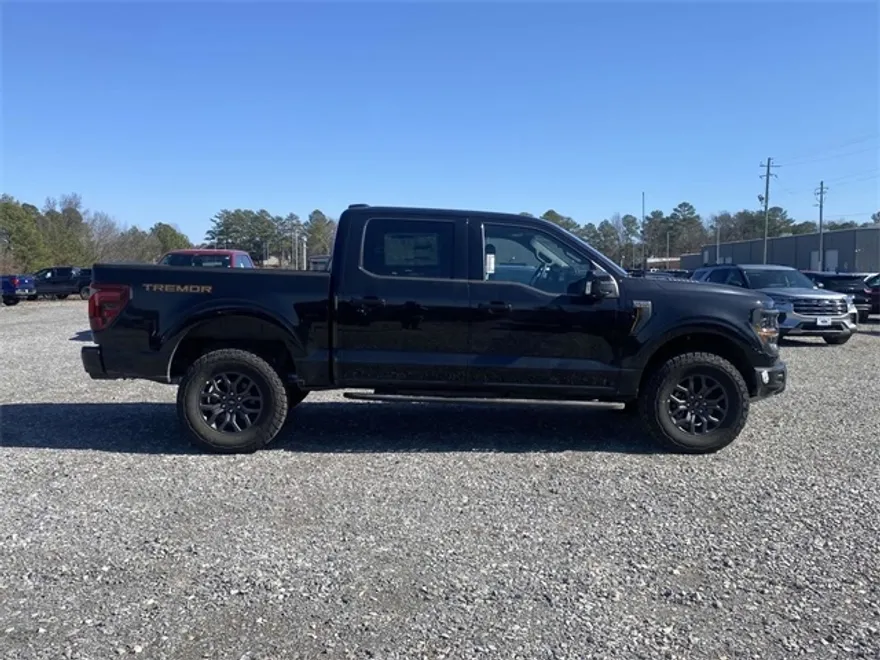2025 Ford F-150 Tremor photo 1