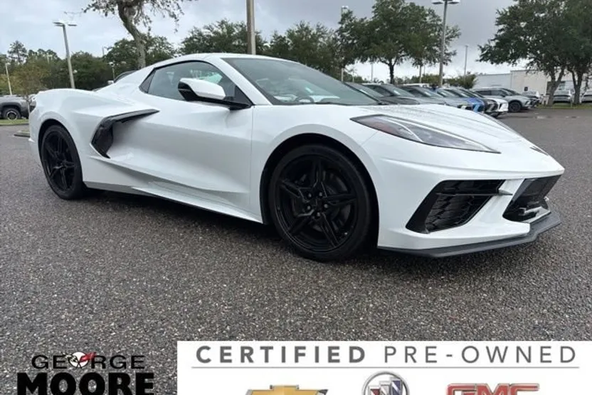 2025 Chevrolet Corvette Stingray photo 1
