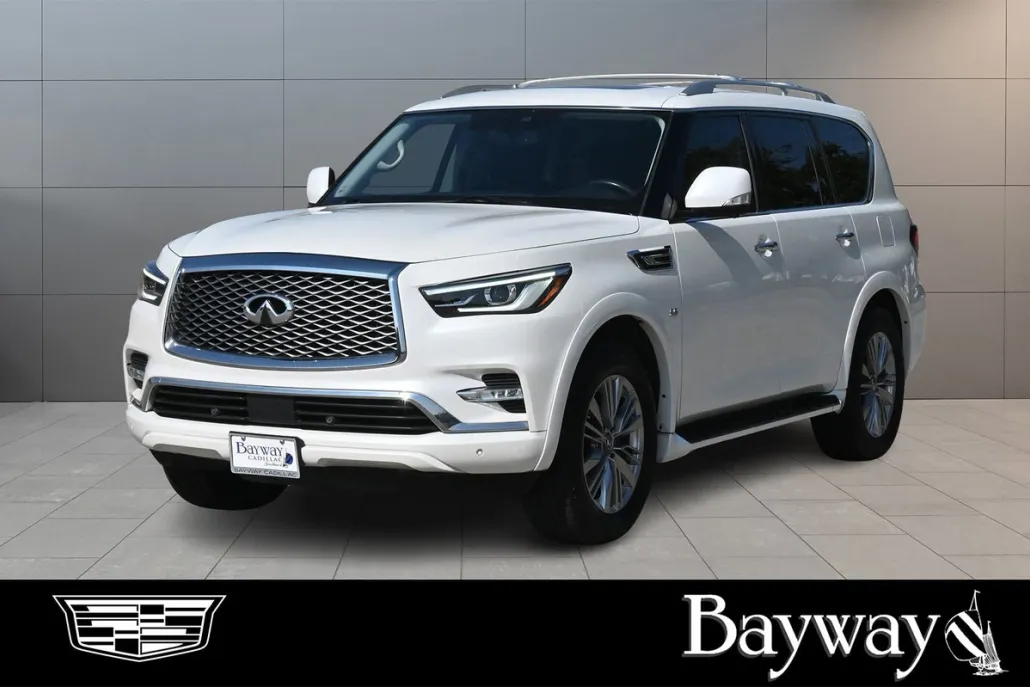 2018 Infiniti QX80 photo 1