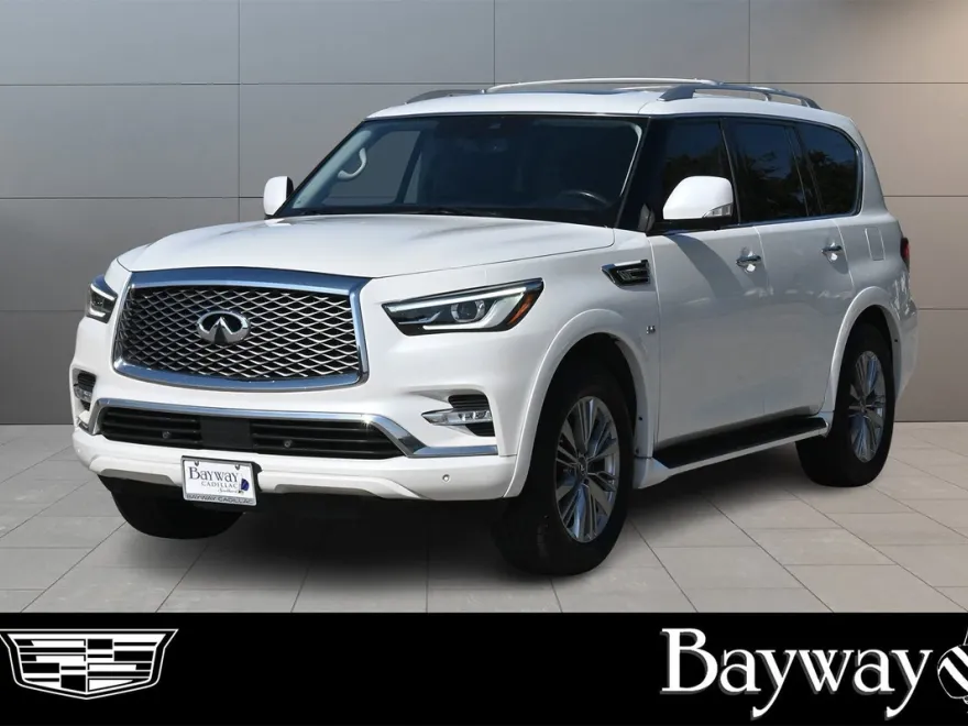 2018 Infiniti QX80 photo 1