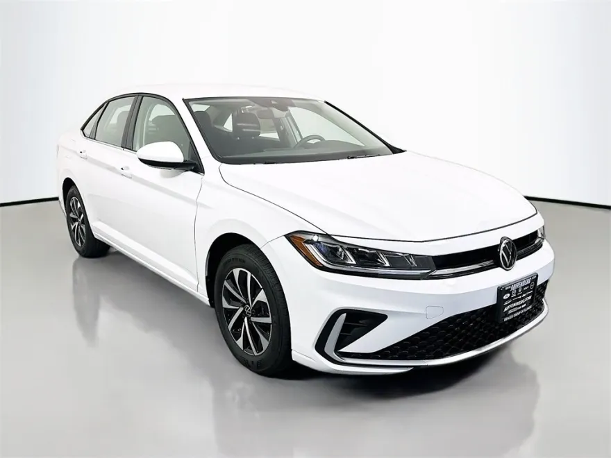 2025 Volkswagen Jetta 1.5T S photo 1