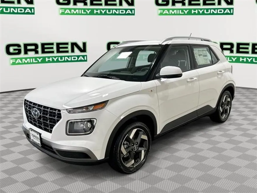 2025 Hyundai Venue SEL photo 1
