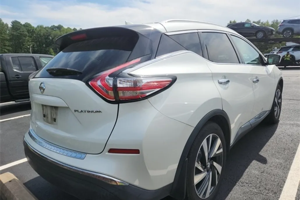 2017 Nissan Murano Platinum photo 1