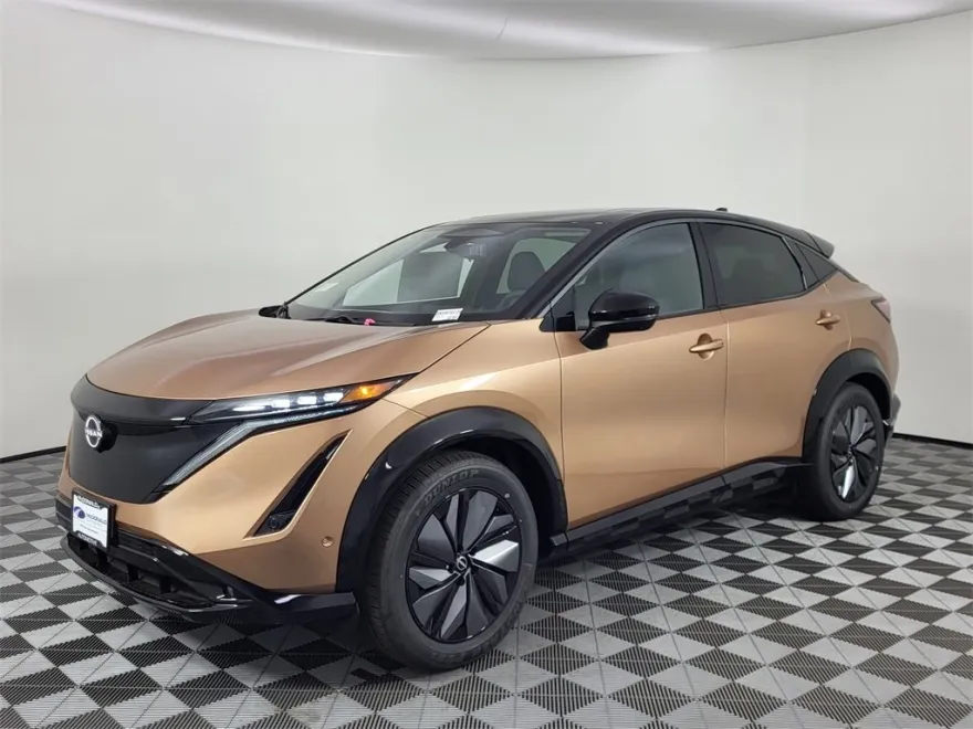 2025 Nissan ARIYA Platinum e-4ORCE photo 1