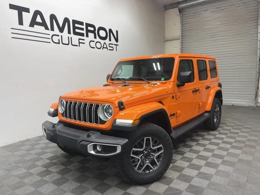 2025 Jeep Wrangler Sahara photo 1
