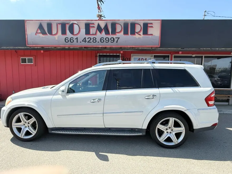 2012 Mercedes Benz GL 550 photo 1