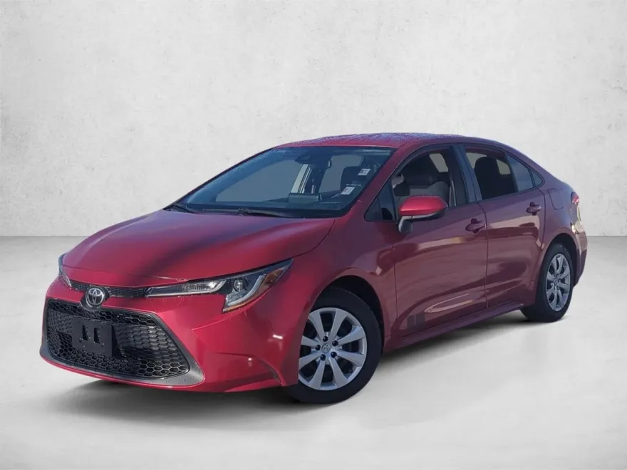 2020 Toyota Corolla LE photo 1