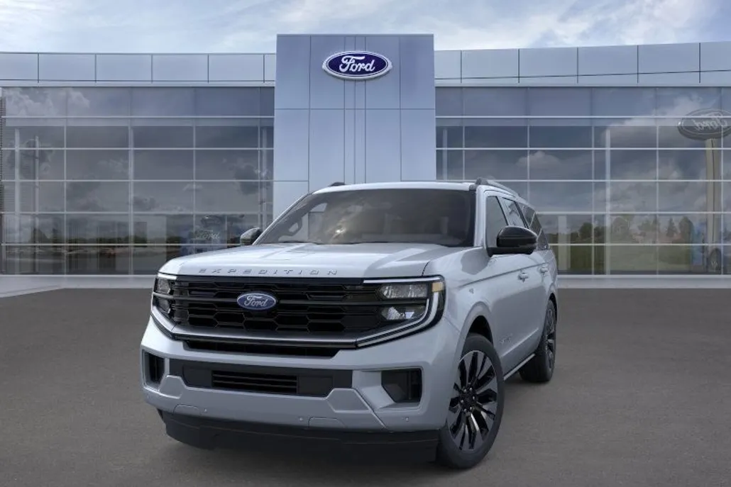 2025 Ford Expedition Platinum photo 1