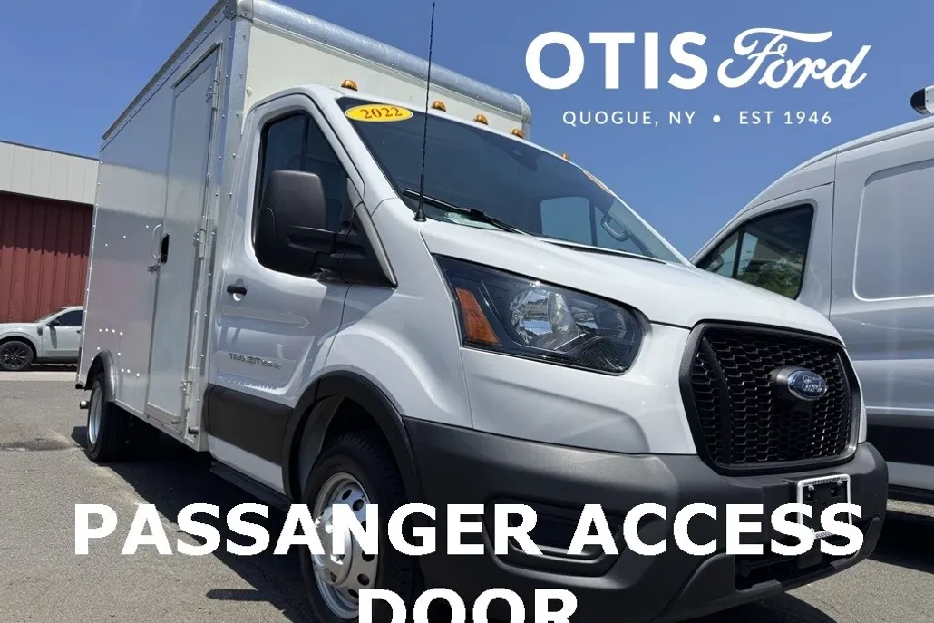 2022 Ford Transit photo 1