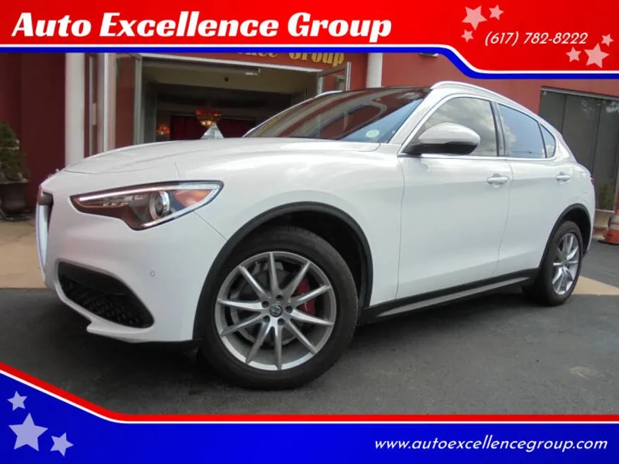 2019 Alfa Romeo Stelvio Ti photo 1
