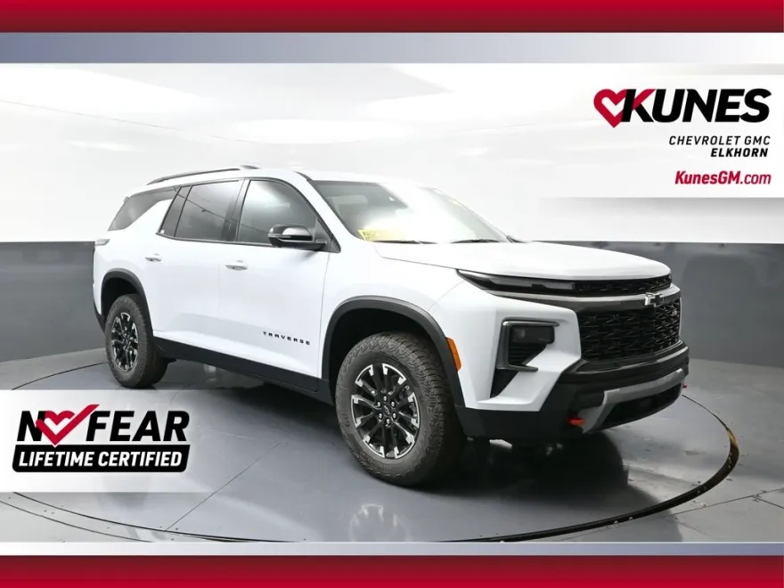 2026 Chevrolet Traverse Z71 photo 1