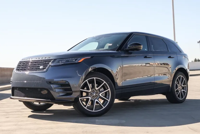 2026 Land Rover Range Rover Velar SE photo 1