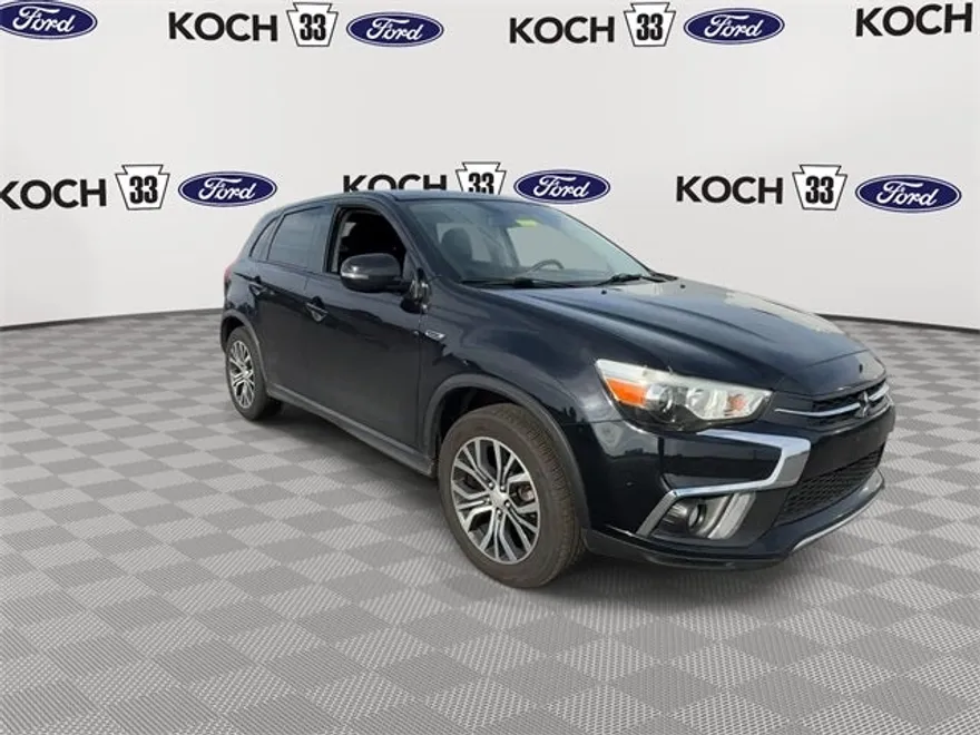 2019 Mitsubishi Outlander Sport SE photo 1
